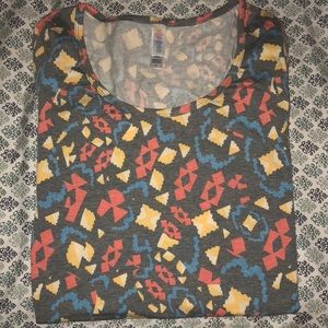 Lularoe Small Classic T